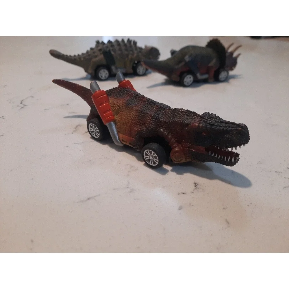 4 Dinobros Dinosaur Go-Kart Pull‎ Back Plastic Toy Car Rubber Tires